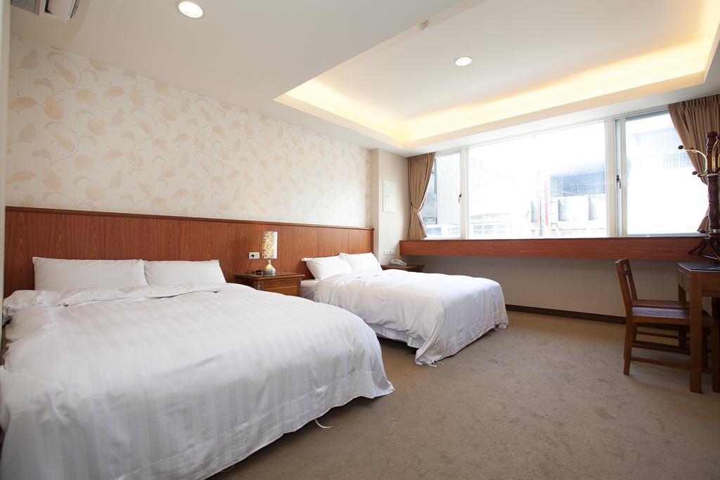 Mucha Boutique Hotel Yilan Exterior photo